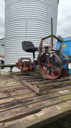Mechanical 3PTH 1 Row Transplanter