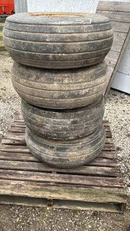 Lot of 4 -12.5L15 Tires and Rims