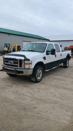 2009 Ford F350 XLT Diesel 4WD Truck