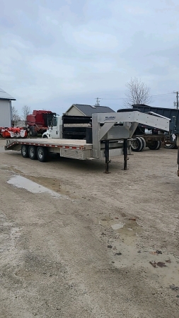 2022 Millroad 25ft Aluminum Triaxle GN Trailer