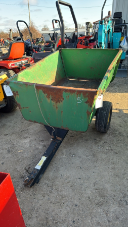 John Deere Tip Trailer