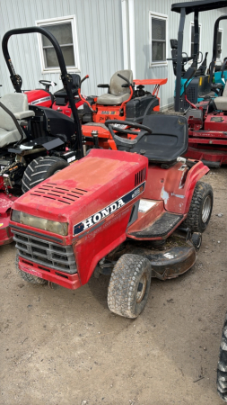 Honda HT3813 LawnMower w/38" Deck