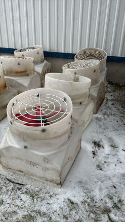 (3) 20in Fans & (1) Extra Housing