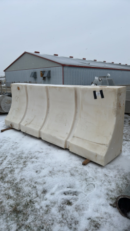 Poly 400 Gallon Tank