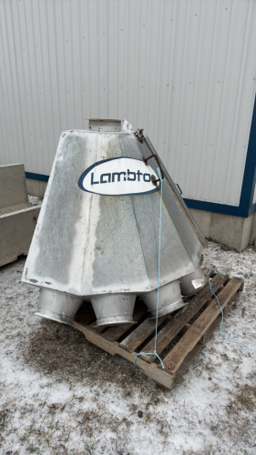 Lampton 6 Outlet Distributor Head
