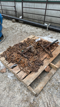 Skid of Heavy Truck Chain & (4) Binders