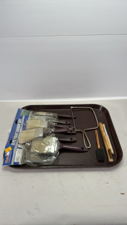 Assorted Lot of Paint Brushes