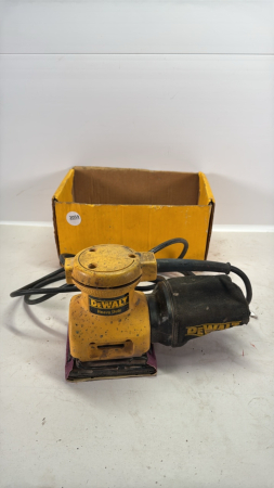 Dewalt Palm Sander