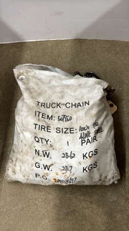 Pair of Tire Chains for 22.5 Tires
