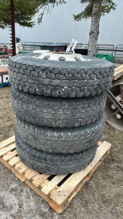 See Note: (4) Hercules 11R 22.5 Tires on Rims