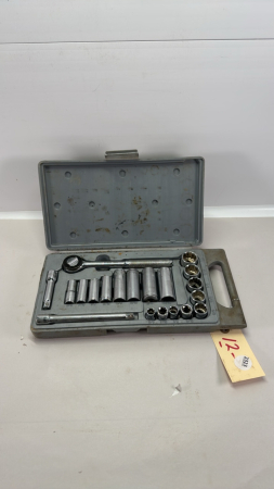 John Deere 3/8in Drive Socket Set