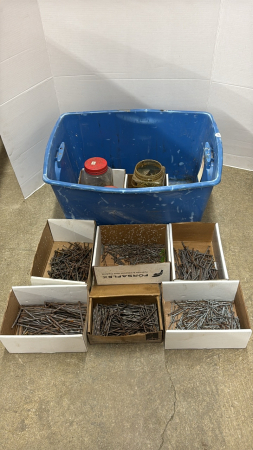 Quantity of Spiral Nails