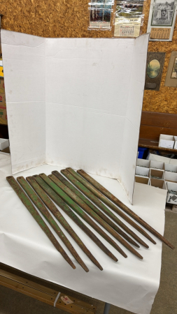 (10) John Deere Bucket Prongs