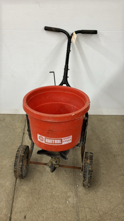 Central Model GT 100B Fertilizer Spreader