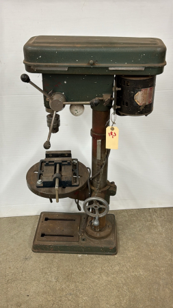 Bench Top Drill Press w/5" Machinist Vise