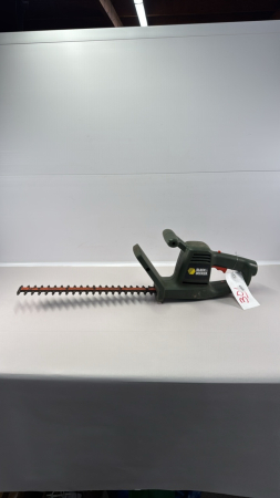 Black & Decker 36in Hedge Trimmer
