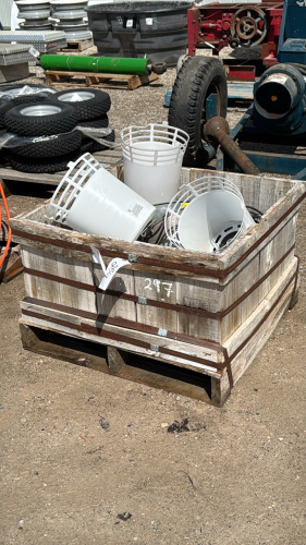(10) Metal Heat Lamps (No Bulbs or Guards)