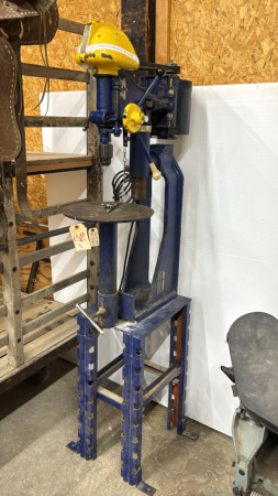 Floor Model Drill Press w/key