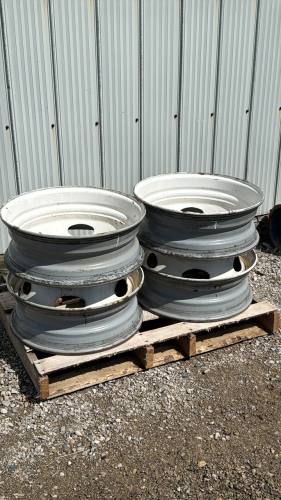 Set of Ford 19.5in Dual Wheel Rims