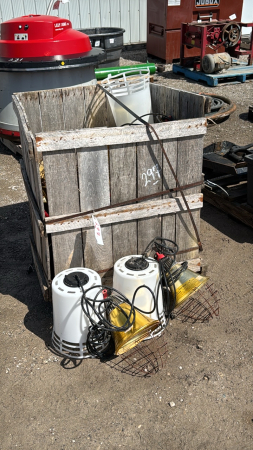 Approx. 25 Heat Lamps