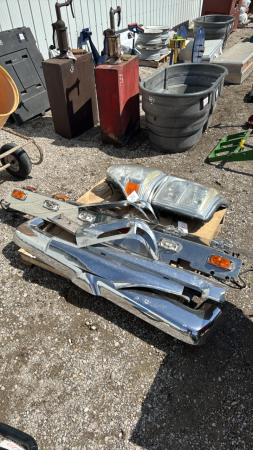 Assorted Automotive & Truck Parts