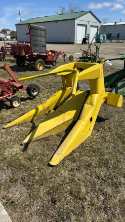 John Deere 2 Row x 30in Corn Head