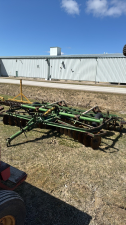 John Deere 12ft Disc with Midwest Harrows