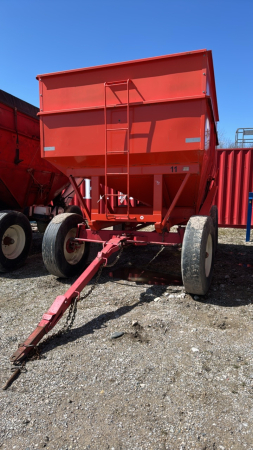 Bruns 375bu Gravity Wagon