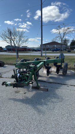 John Deere 2600 4 Furrow Semi-Mount Plow