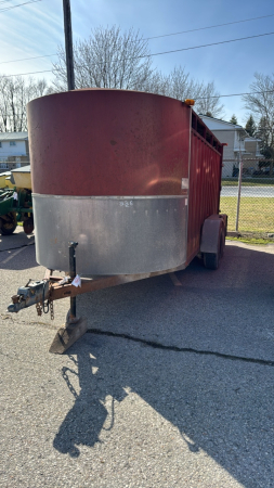 2003 Jamco 16ft Tandem Steel Livestock Trailer