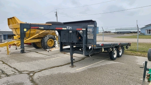 Berkelman Gooseneck Tandem Tilt Deck Trailer