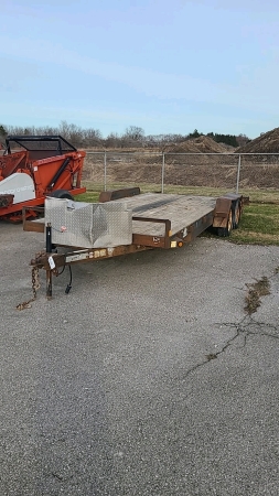 2011 Car Mate 18ft x 7ft Tandem