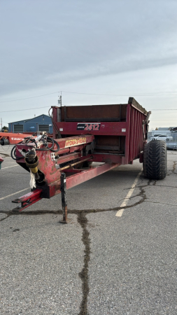 Hagedorn 2412 Hydrapush Tandem Manure Spreader