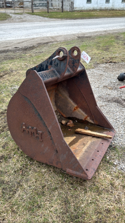 AMI 36in Excavator Bucket