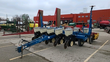 Kinze 2000 No-Till Double Frame 6/11 Planter