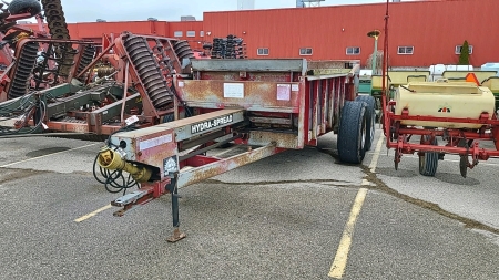 Hagedorn 225 Hydra-Spread Manure Spreader