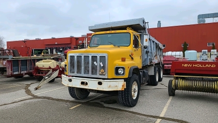 1989 International Dump Truck