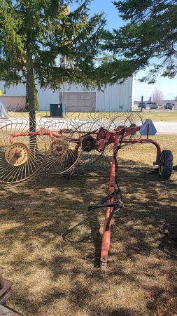 Vicon Spinmaster 6-Wheel Hay Rake