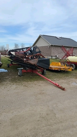 Case IH 1020 25ft Fled Head on Header Wagon