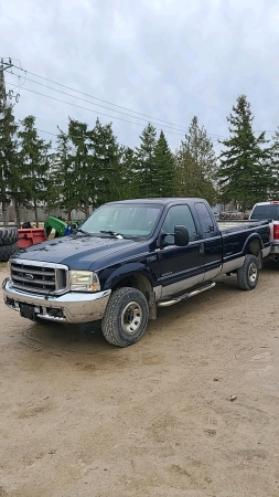 2001 Ford F250 Diesel 4WD Truck