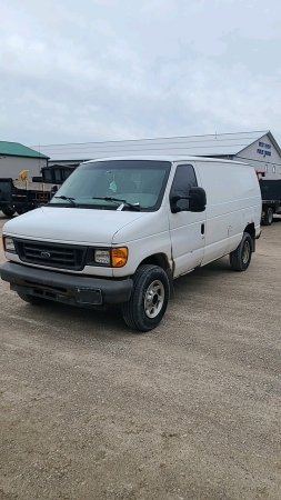 2007 Ford E-350 Work Van