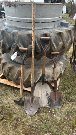 Lot of Shovels and Edger