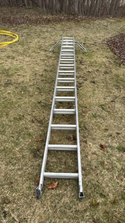30ft Aluminum Extension Ladder