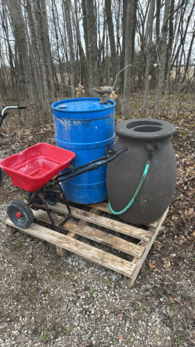 Poly Fertilizer Spreader, Rain Barrel, Blue Poly Barrel