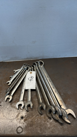 Set of Gray Standard Wrenches