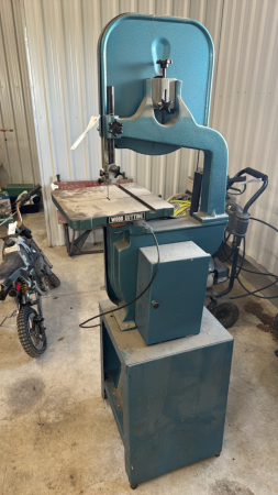 DM Tools Band Saw