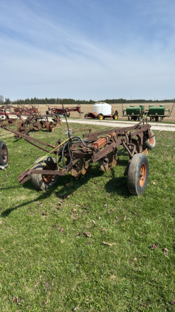 Oliver 3 Furrow Trail Plow