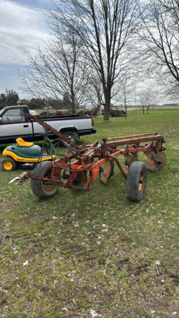 Case 4 Furrow Trail Plow