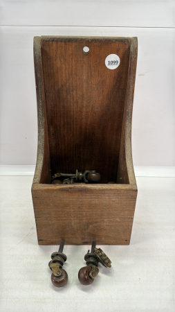 Quantity of Porcelain Casters in Wooden Salt Box