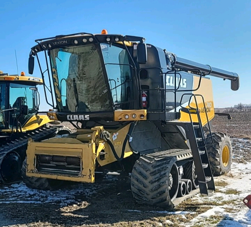 Claas Lexion 740 Combine